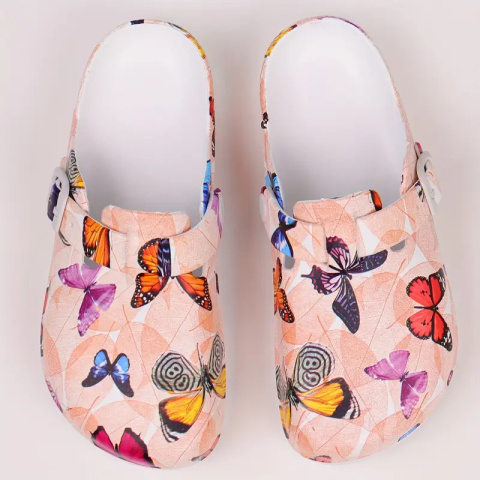 CuteSteps - Buty medyczne – Klapki dla Kobiet z uroczym nadrukiem Motylki - białe CuteSteps - Buty medyczne – Klapki dla Kobiet z uroczym nadrukiem Motylki - białe