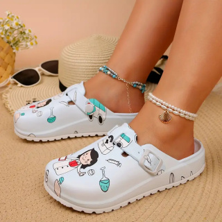 CuteSteps - Buty medyczne – Klapki dla Kobiet z uroczym nadrukiem Pielęgniarka 1 - białe