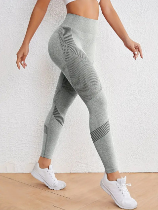FlexCore – bezszwowe legginsy sportowe z wysokim stanem Szybkoschnące, rozciągliwe spodnie do jogi i fitnessu - jasnoszare