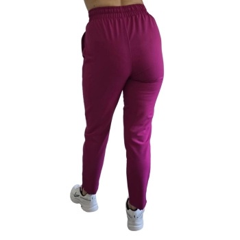 Spodnie medyczne proste - MADDIE - purpura Spodnie medyczne proste - MADDIE - purpura