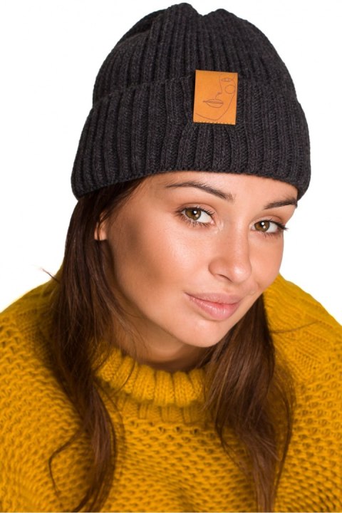 Czapka Damska Model BK059 Grafit - BE Knit Czapka Damska Model BK059 Grafit - BE Knit